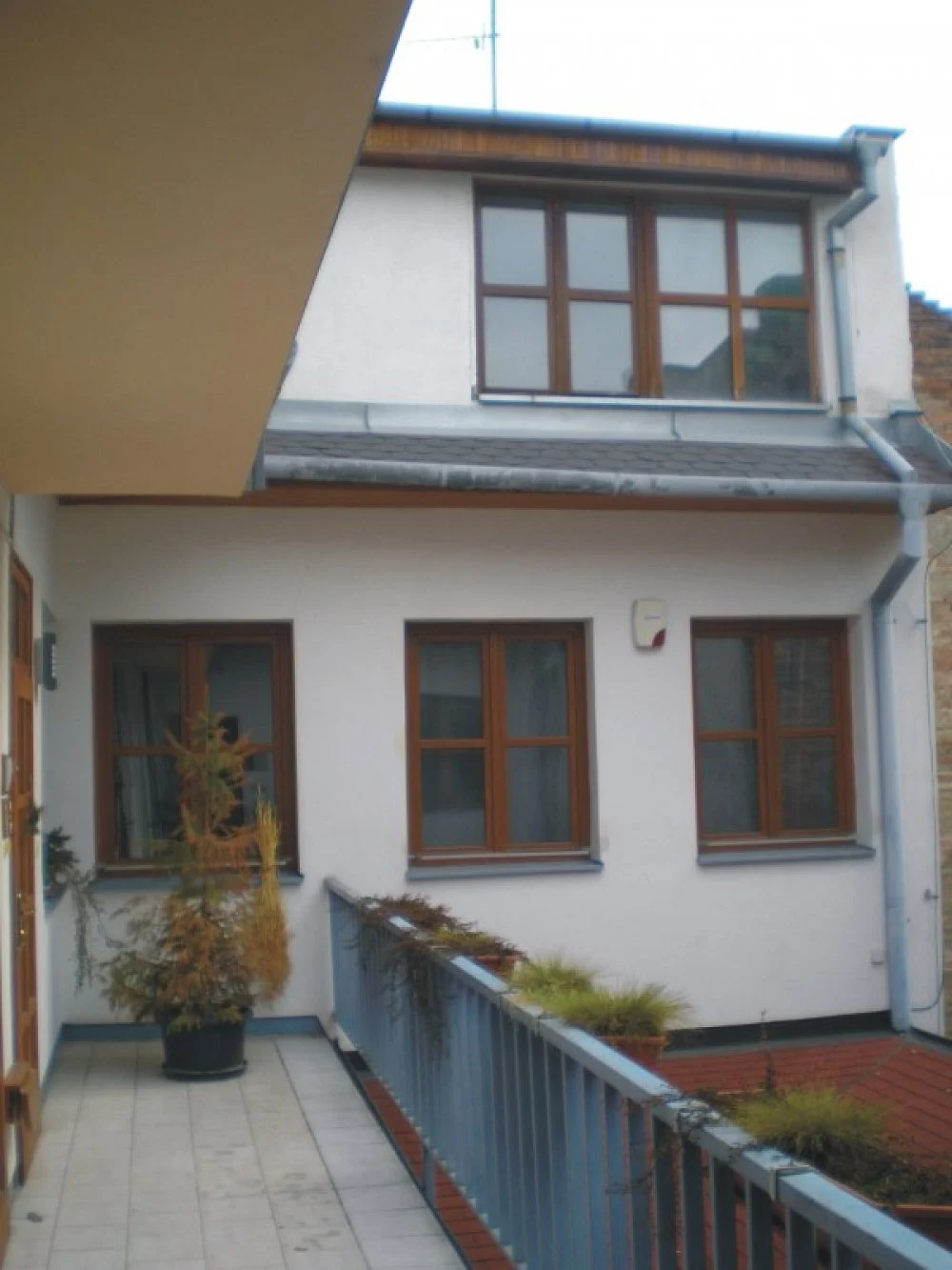 Výhodne prenájmem izbu - Centrum NR