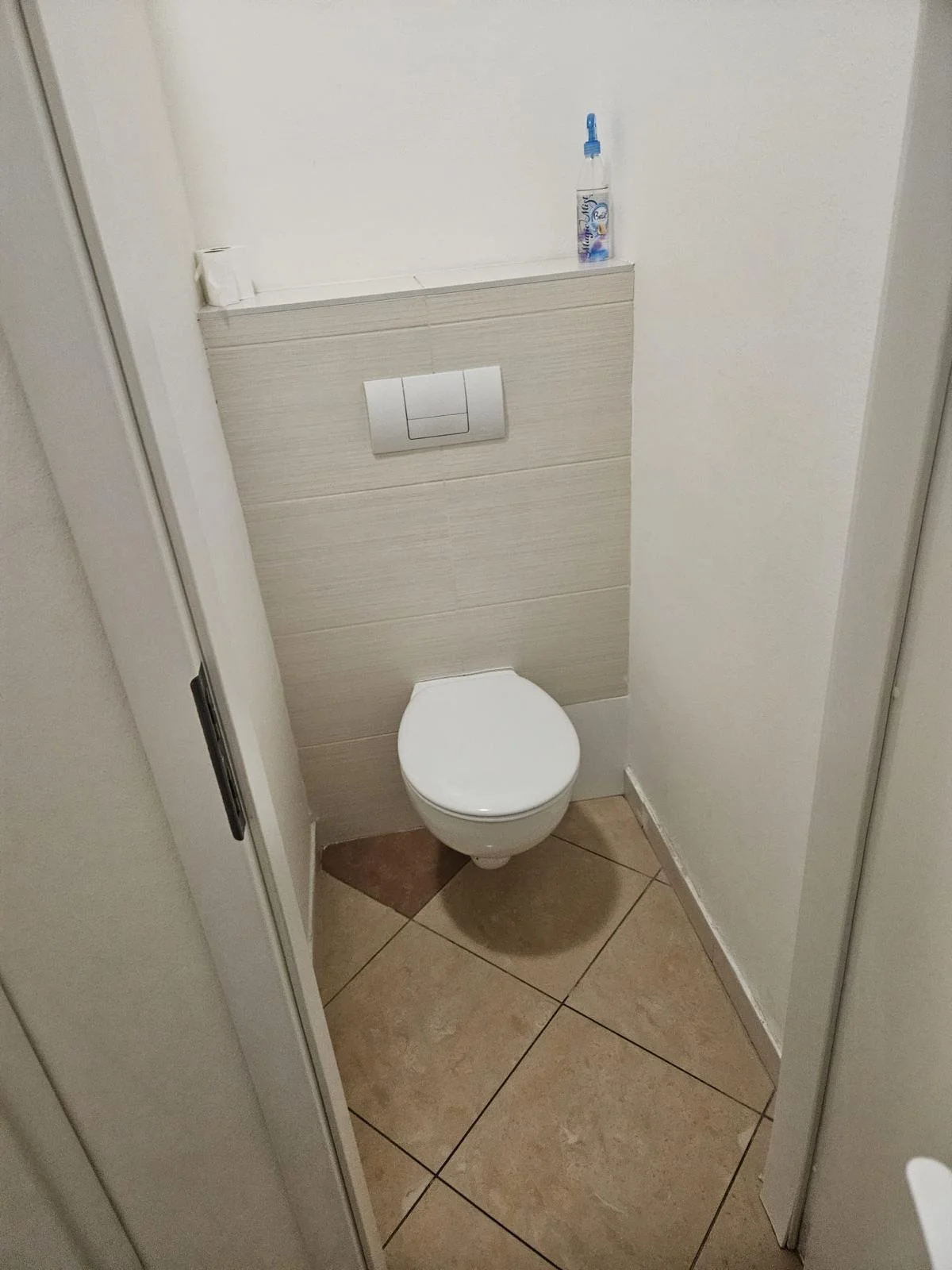Ponúkam ubytovanie pre študentov v centre Trenčína ! 2