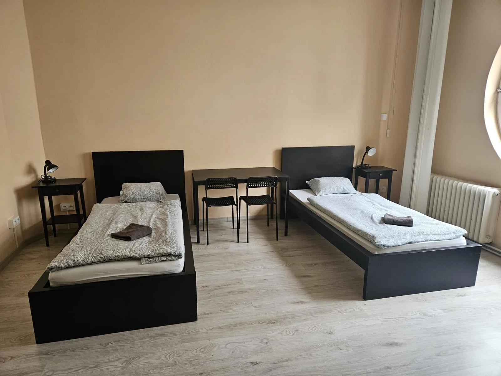 Ponúkam ubytovanie pre študentov v centre Trenčína ! 6